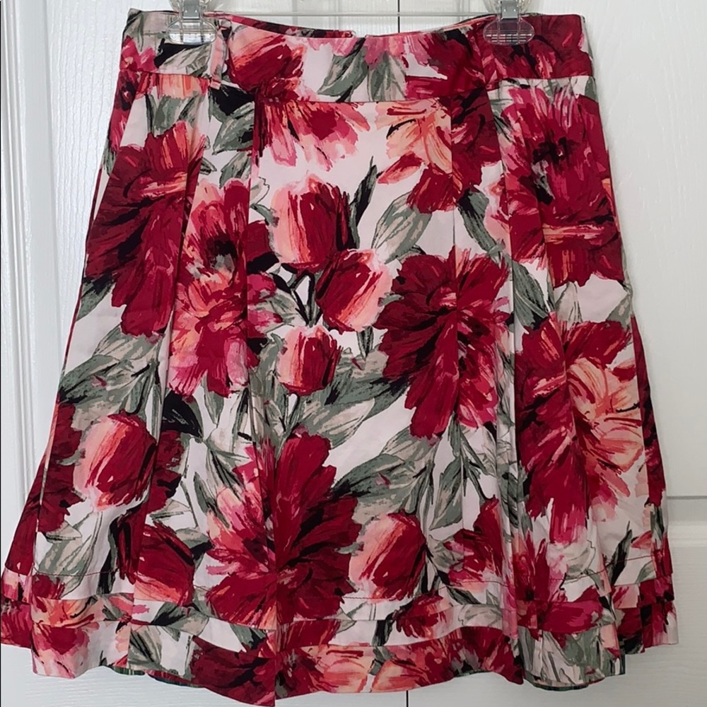 A line skirt